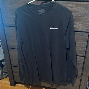 Patagonia Men's Charcoal Long Sleeve Tee